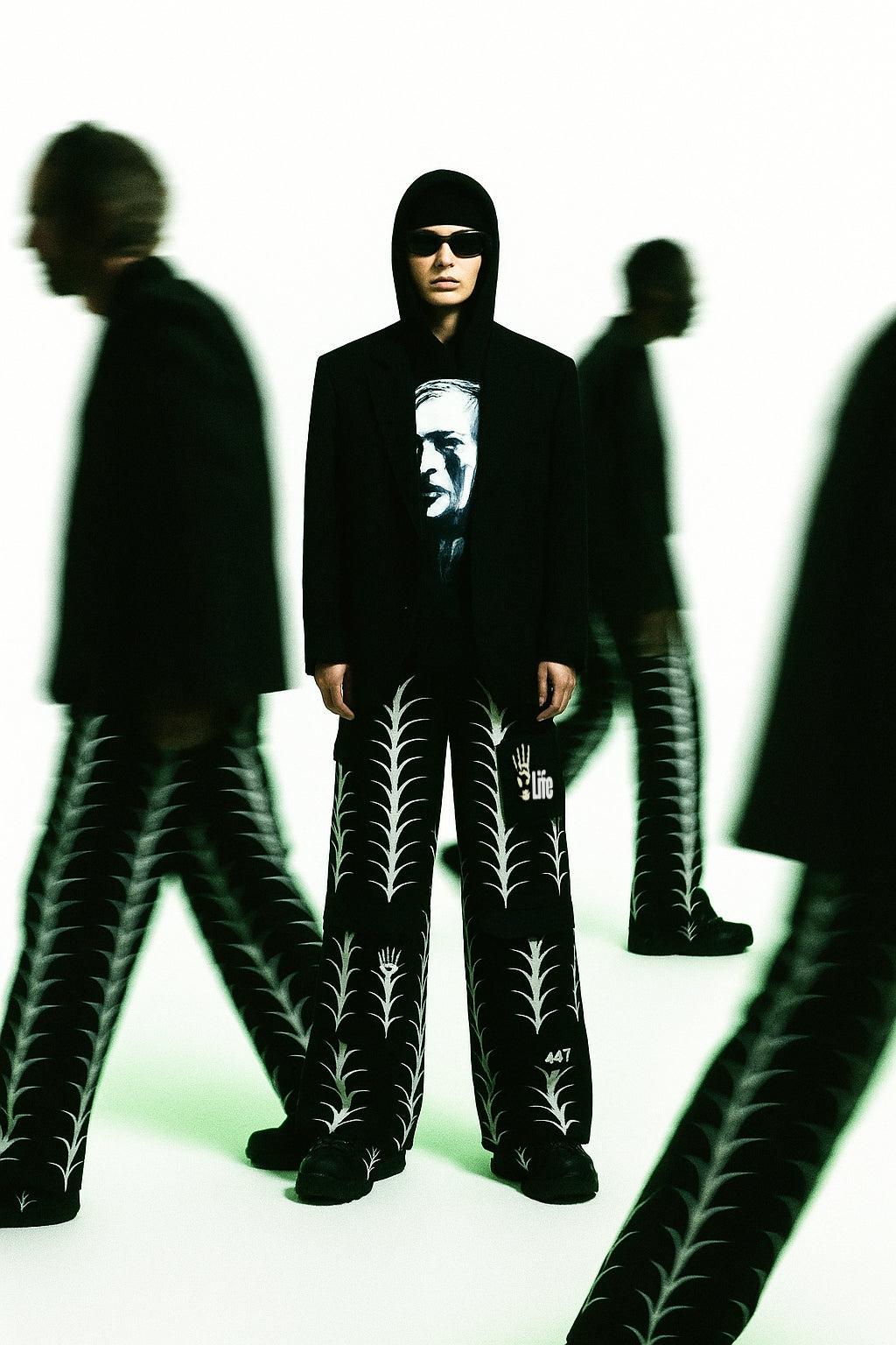 4Life Oversized Fit Pants– The New Generation